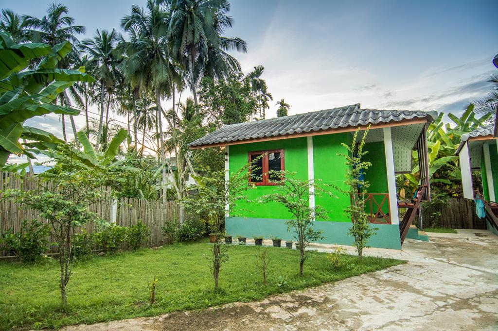 Sarm Mork Guest House Mae Hong Son Exterior foto